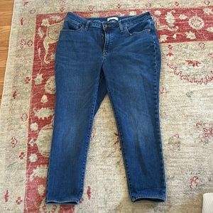 Madewell Curvy High Rise Skinny Jeans. Size 32 petite